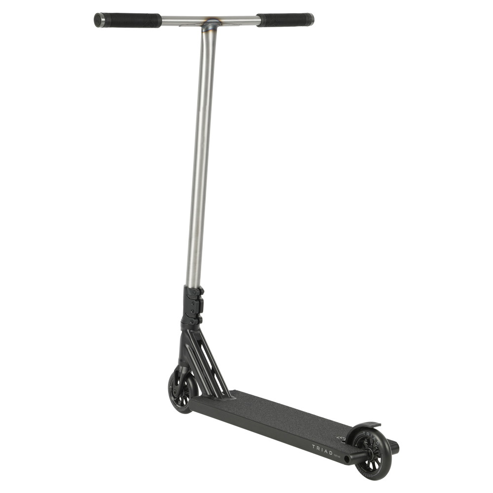 Triad Cursed e Hellion Trotinete de Acrobacias
