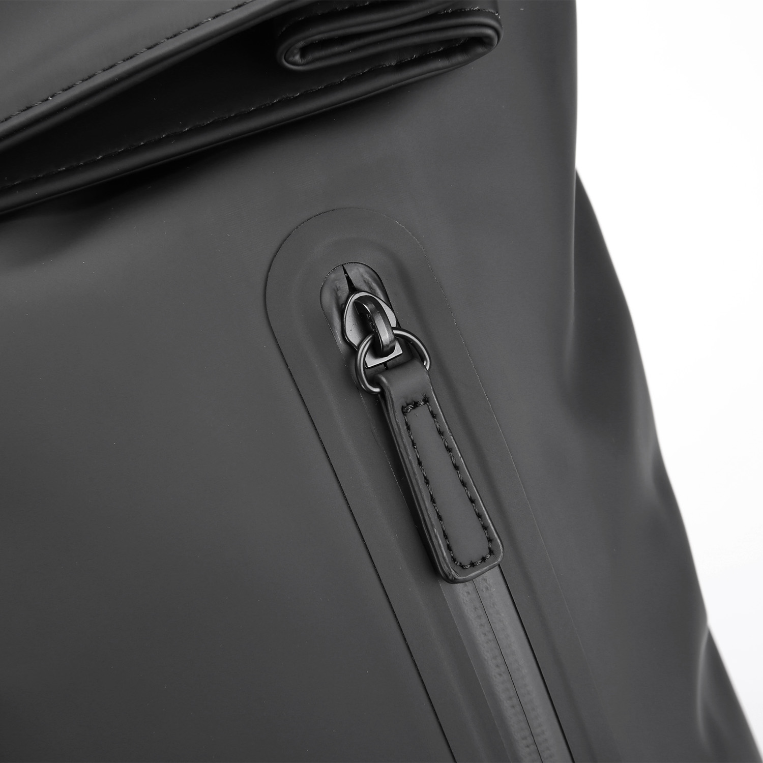 Mochila Casual para Laptop Annox 15.6” – Resistente à Água em PU