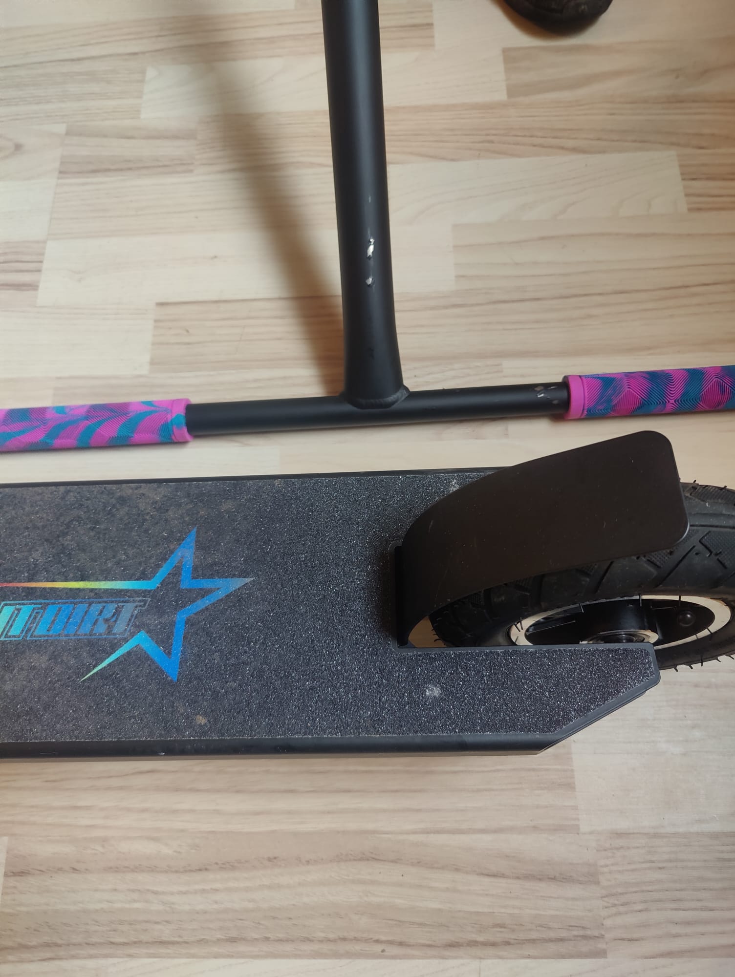 NKD Bullit Dirt Trottinette - OUTLET