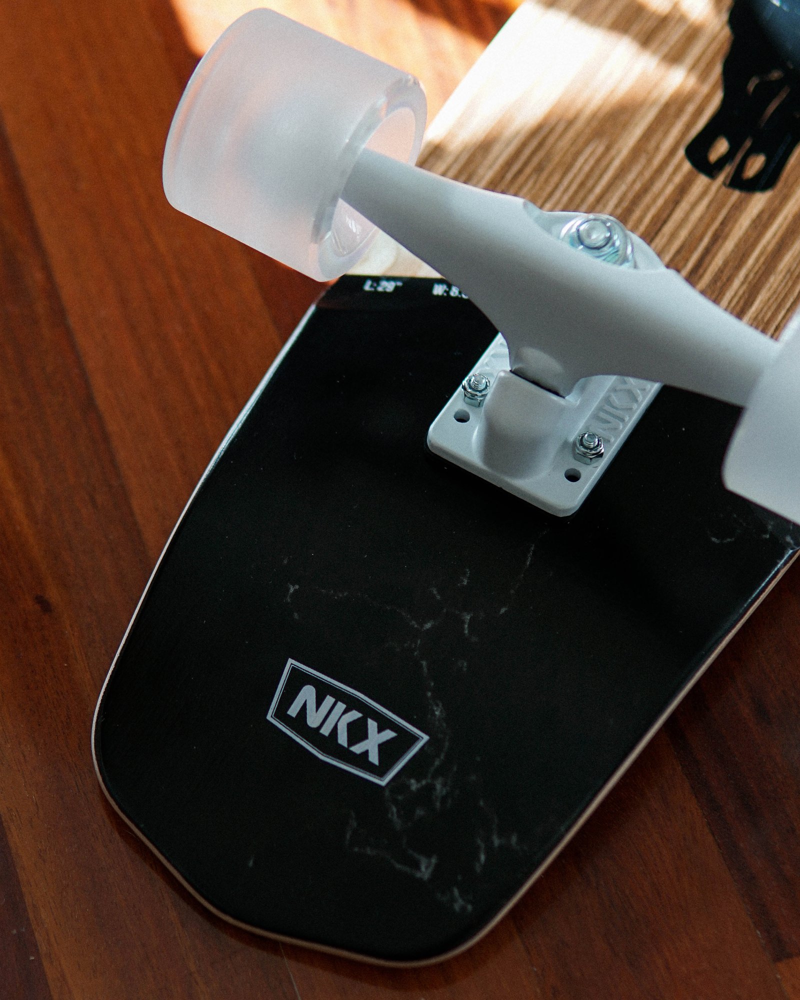 NKX Buzz Surfskate