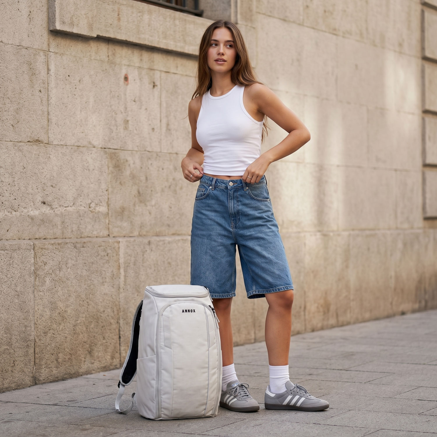 Mochila Annox Vault 28L - Resistente à água para Esqui, Desporto e Viagem