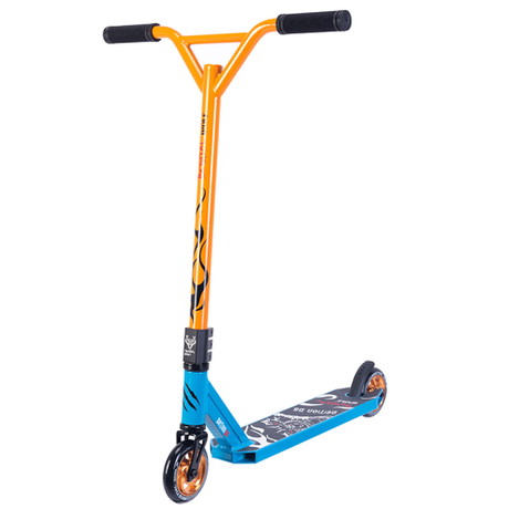 Scooter Acrobático Lobo Bestial D6