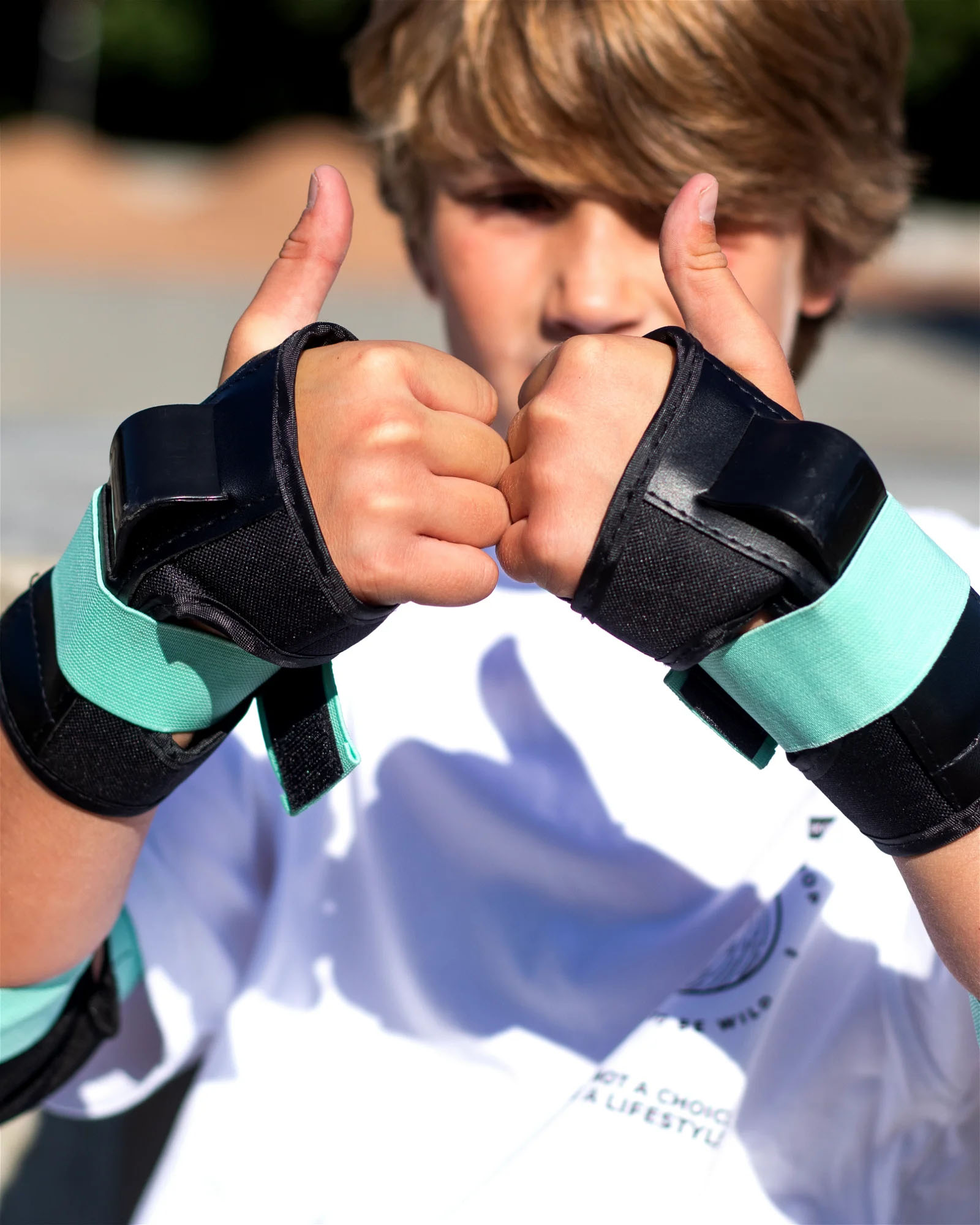 NKX Kids 3-Pack Pro Protective Gear - Joelhos, Cotovelos e Muñheiras