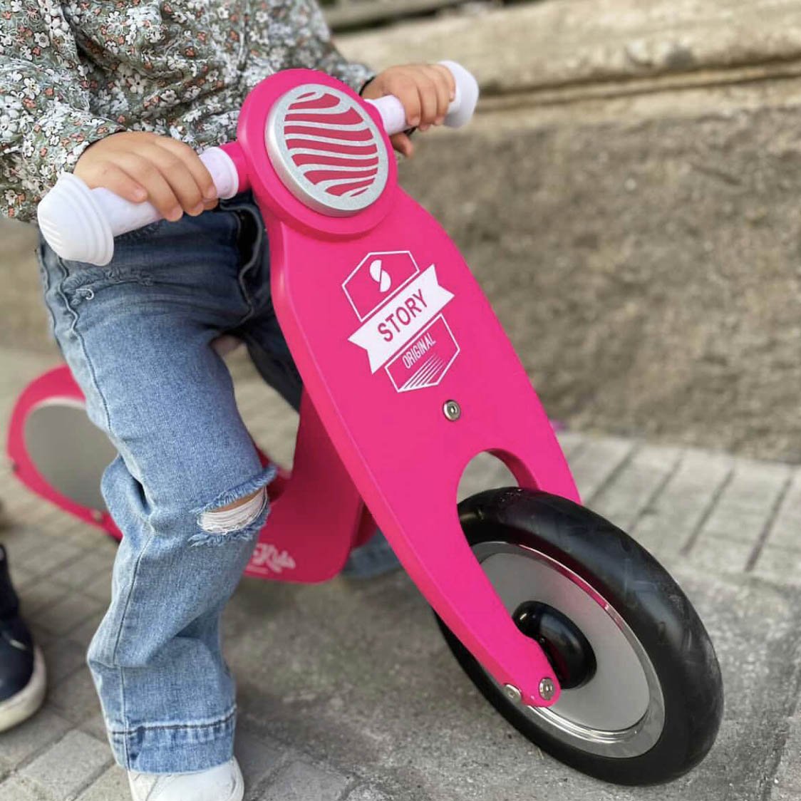 Story Vespo Bicicleta de equilíbrio