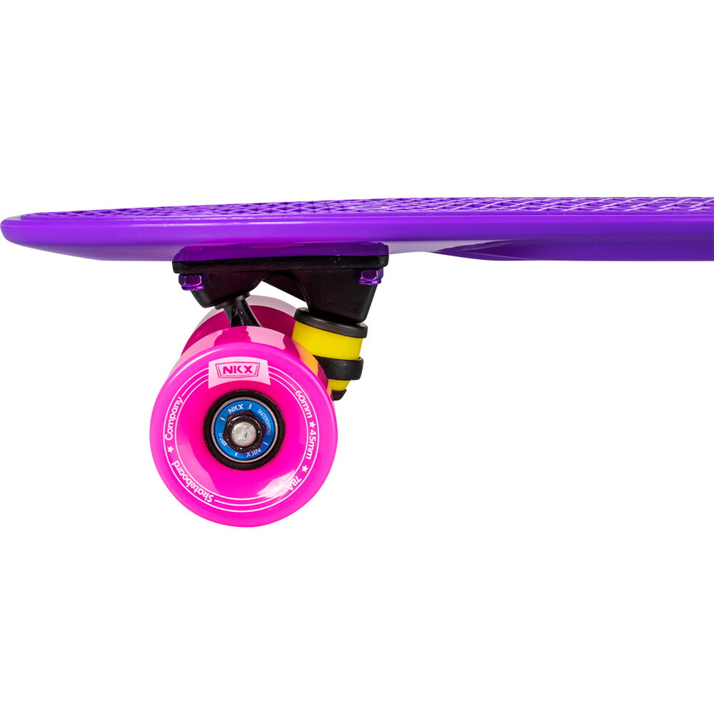 NKX Deluxe Skateboard 22"