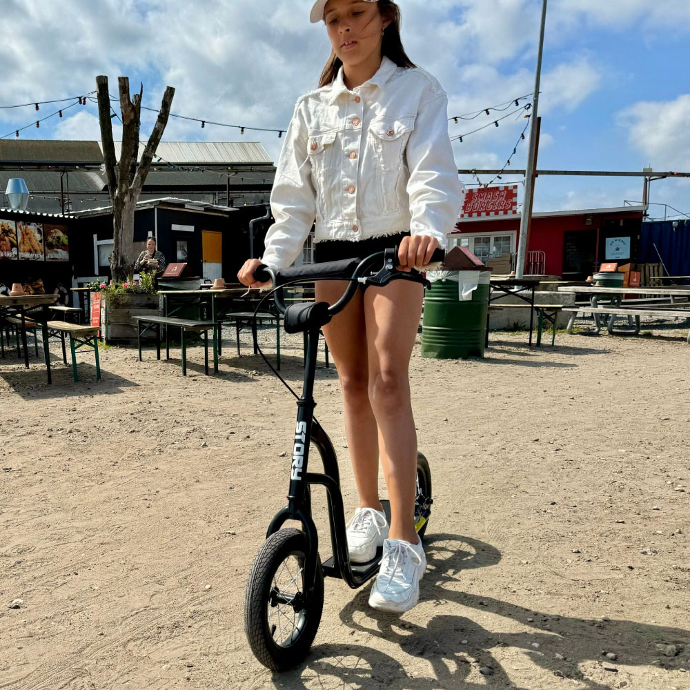 Story One Air Trottinette
