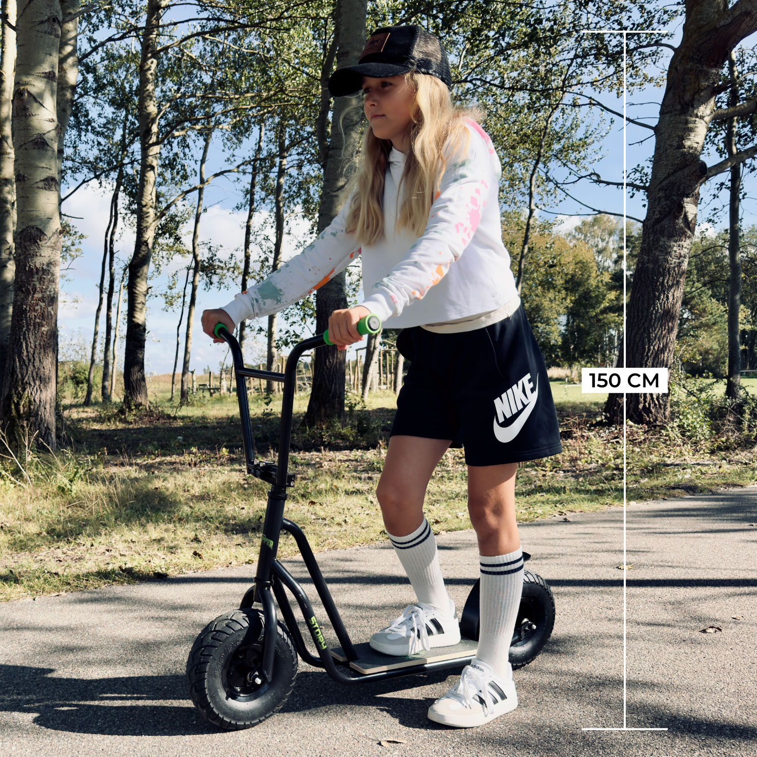 História Urban Chopper Trottinette com Rodas de Pneu Furado